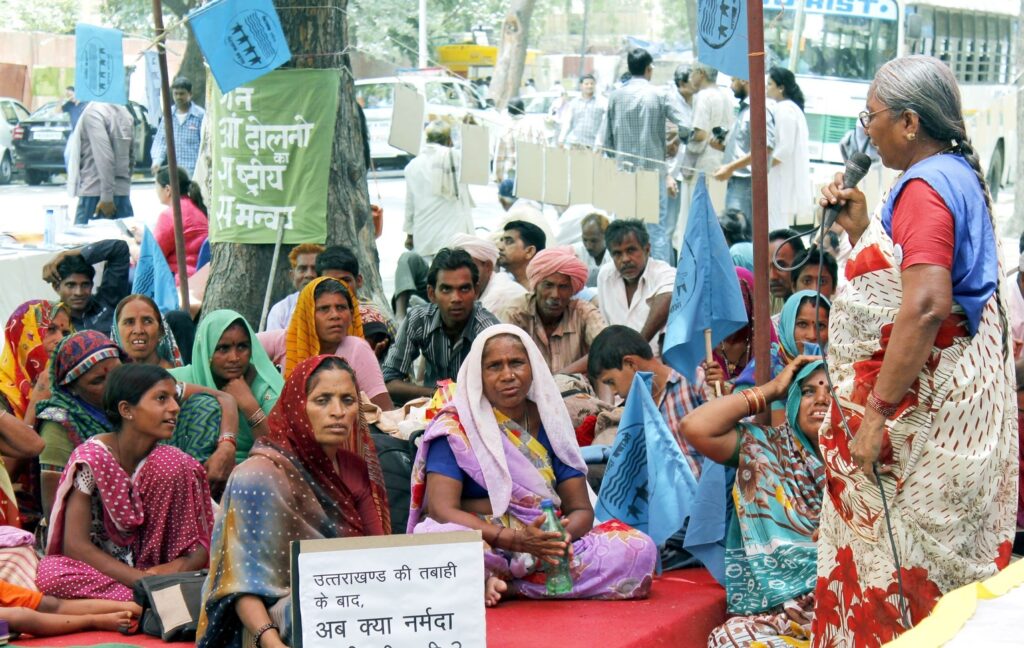 बांध प्रभावितों का संघर्ष : दांव पर सुप्रीमकोर्ट की साख