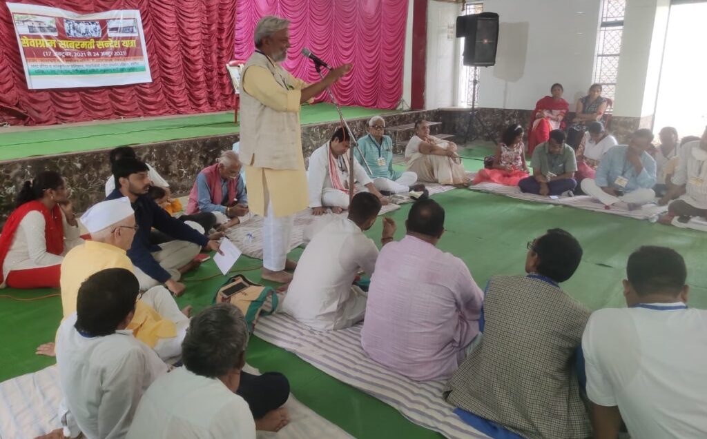 सत्ताधीश बापू की विरासत को वैश्विक पर्यटन केंद्र बनाने का लालच दिखा कर नष्ट करना चाहते है – पर्यावरणविद राजेंद्र सिंह