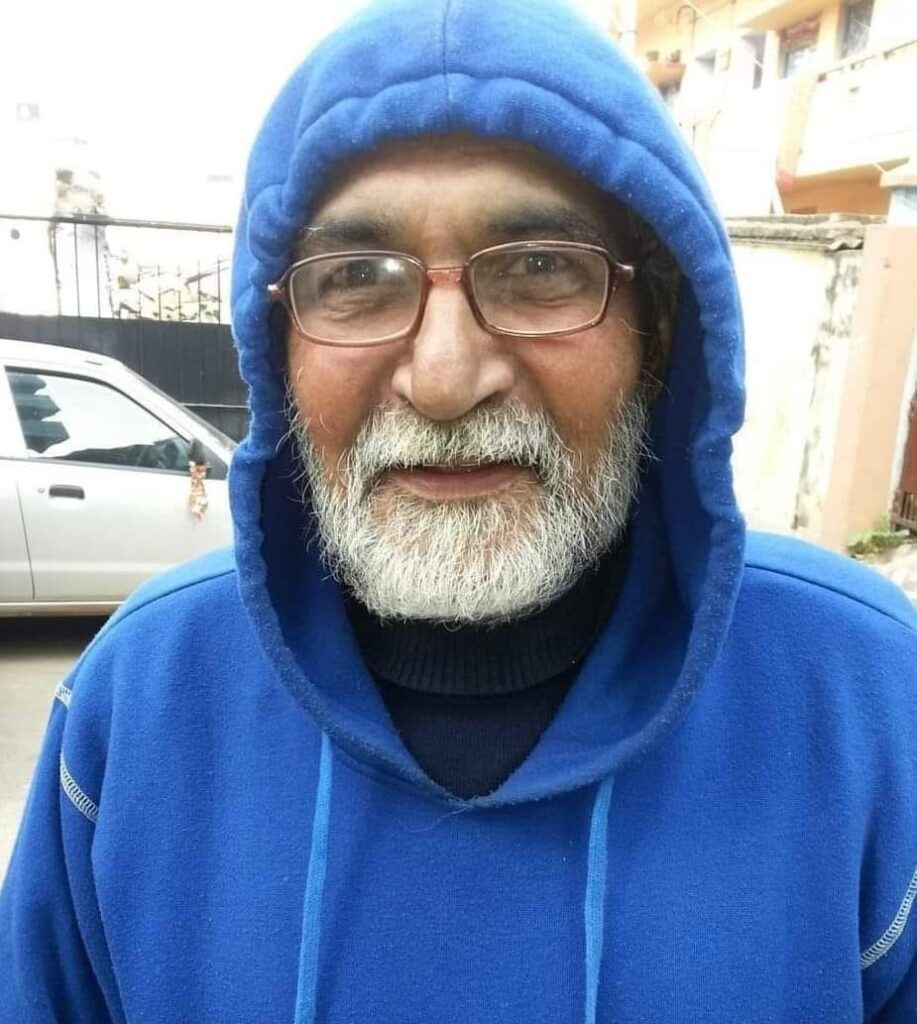 जुगनू जहां भी रहे ,उजाला ही फैलाते रहे