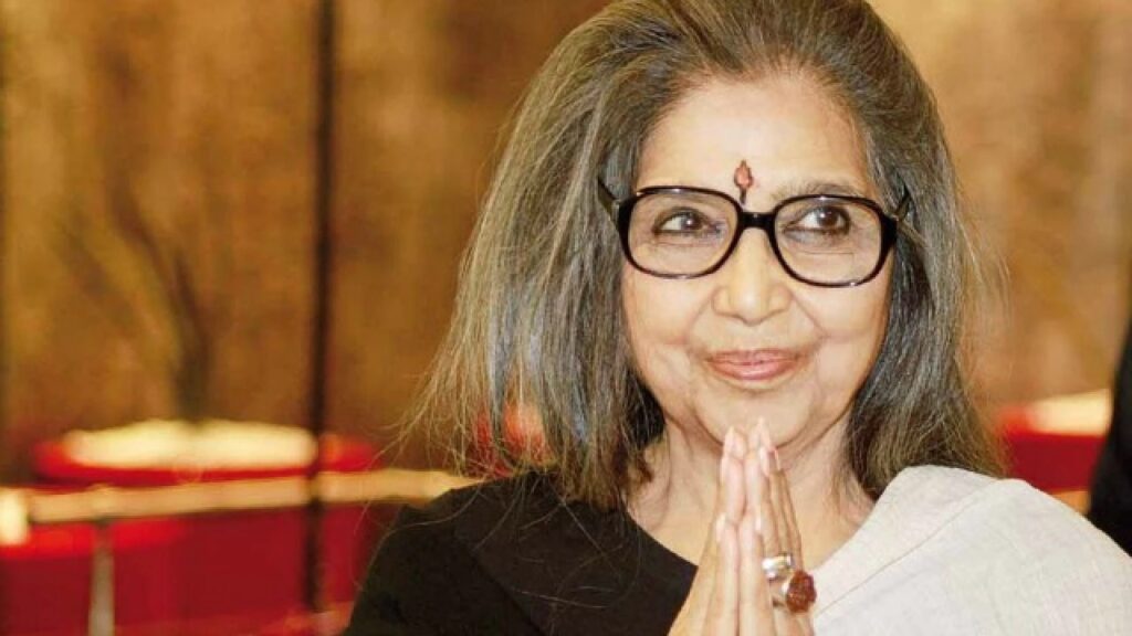 अतीत के प्रति घृणा और बदले की भावना लोगों के मन में घोलने के बजाय देश के वास्तविक विकास के लिए काम करना चाहिए