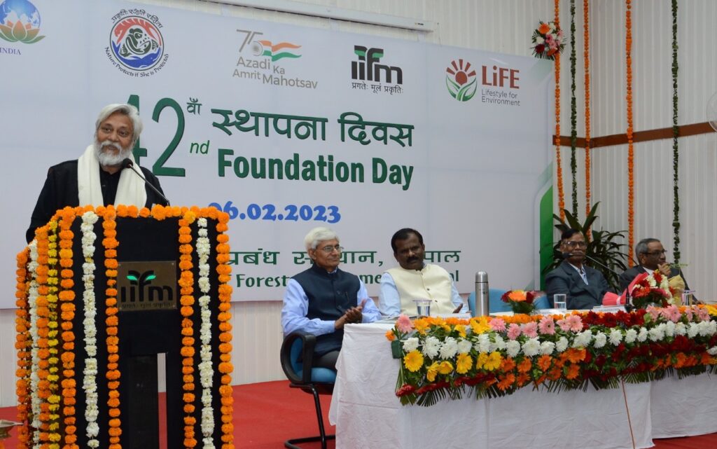 वन, पानी और मिट्टी का प्रबंधन भारतीय ज्ञान तंत्र और विद्या के आलोक में करने की जरूरत
