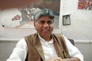 लेखक की फोटो