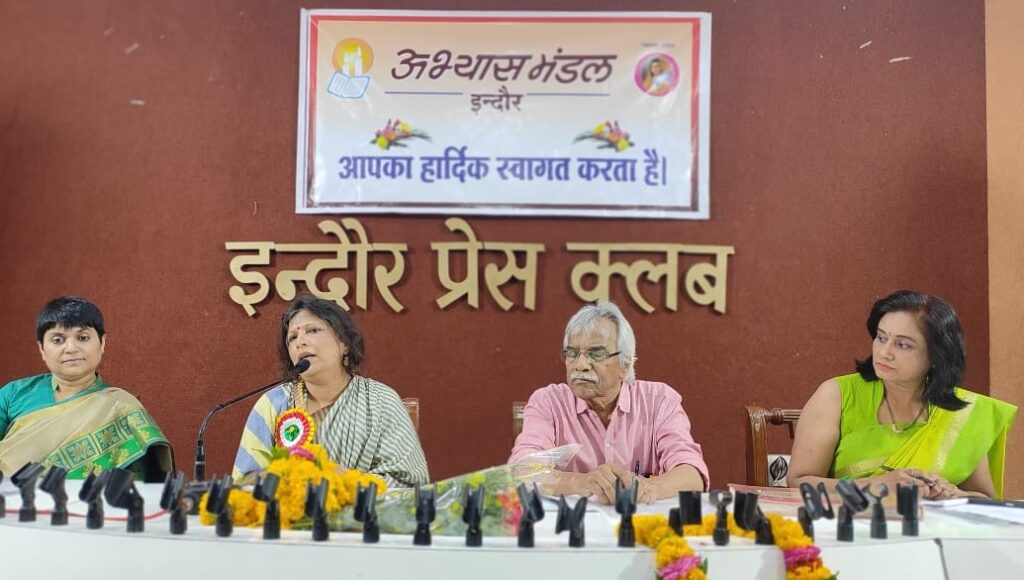 75 वर्ष में आबादी 4 गुना बढ़ी, लेकिन जल स्रोत की संख्या मात्र 4 लाख बढ़ी