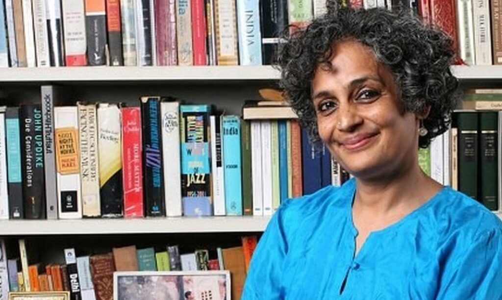 अरुंधति रॉय को 45वें यूरोपीय निबंध पुरस्कार दिये जाने की घोषणा, 12 सितंबर को स्विट्जरलैंड में मिलेगा पुरस्कार