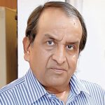 लेखक की फोटो