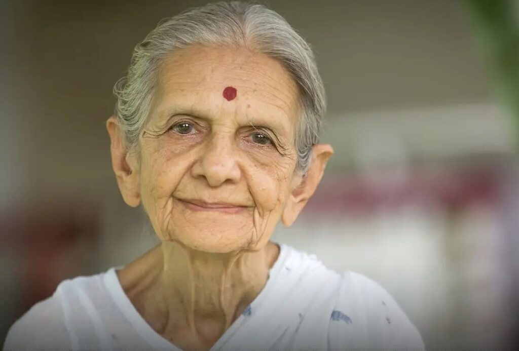 नीलम बेन पारिख का 93 वर्ष की उम्र में निधन, महात्मा गांधी की परपोती थीं
