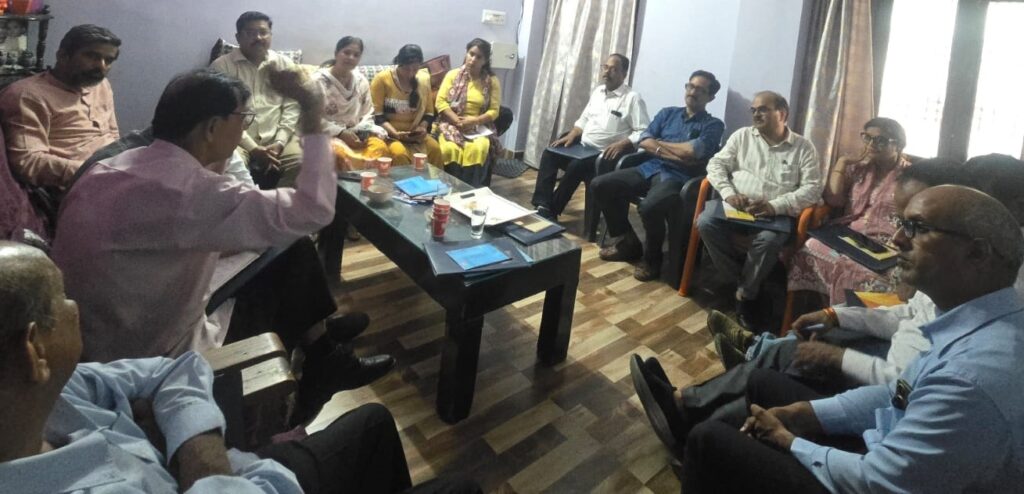 उत्तर प्रदेश में सरकारी अस्पतालों के निजीकरण के खिलाफ जनजागरूकता अभियान चलाएगा जन स्वास्थ्य अभियान