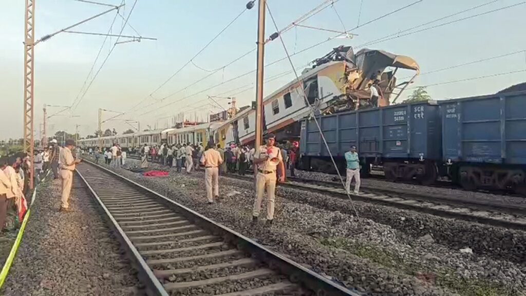 रेल सुरक्षा : सुधार की पटरियों पर कब चढ़ेगा सिस्टम?