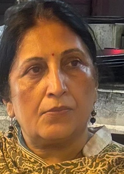 लेखक की फोटो