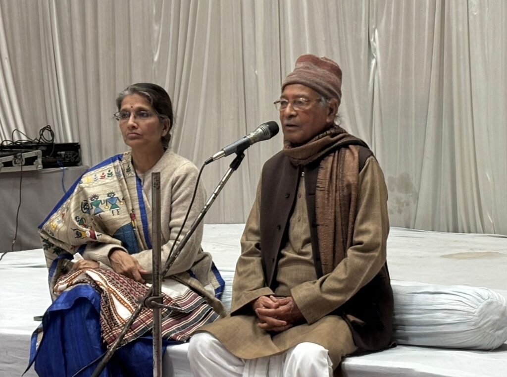 गांधी कर्म के दार्शनिक थे, भाषणों के नहीं : साहित्‍यकार विजय बहादुर सिंह