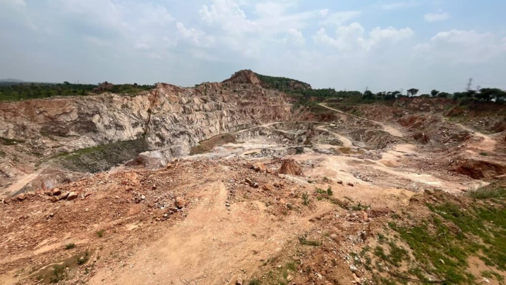 दरकती अरावली, फैलता मरुस्थल