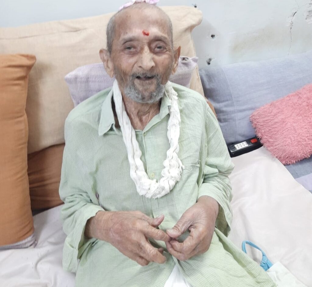 खादी जगत के वरिष्ठ गांधीवादी श्री बालविजयजी का निधन, अंतिम संस्कार आज शाम को पवनार में