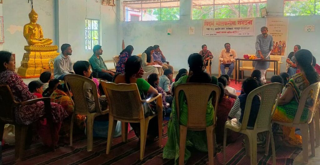 असंगठित क्षेत्र के मजदूरों के लिए स्वास्थ्य और सुरक्षा के मुद्दे पर निगरानी का अभाव