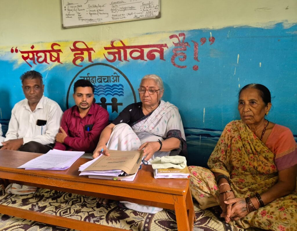 सरदार सरोवर समझौते पर उठे सवाल : मध्यप्रदेश के वैध अधिकारों और हजारों विस्थापितों के पुनर्वास से समझौता न हो – नर्मदा बचाओ आंदोलन