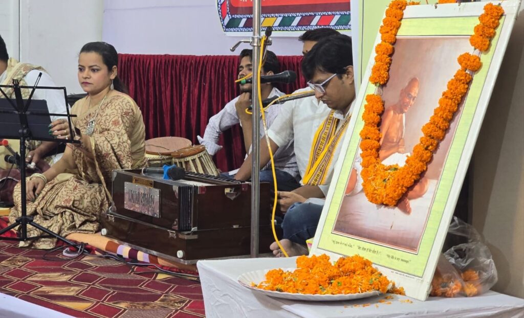 चंदन तिवारी की गायकी में इतिहास, स्मृति और स्वदेशी चेतना का जीवंत संवाद