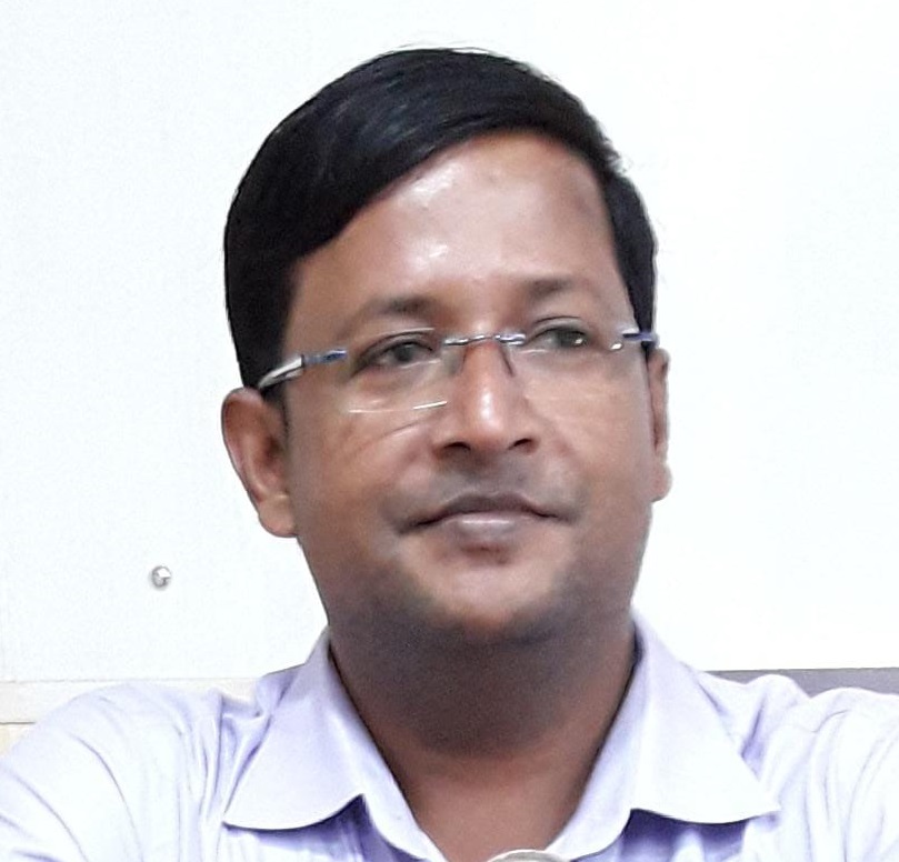 लेखक की फोटो